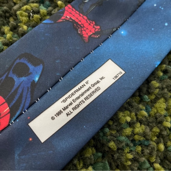 Ralph Marlin Spiderman II Vintage Tie - Picture 4 of 4